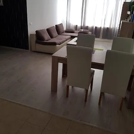 Nice Apartment Apartman *